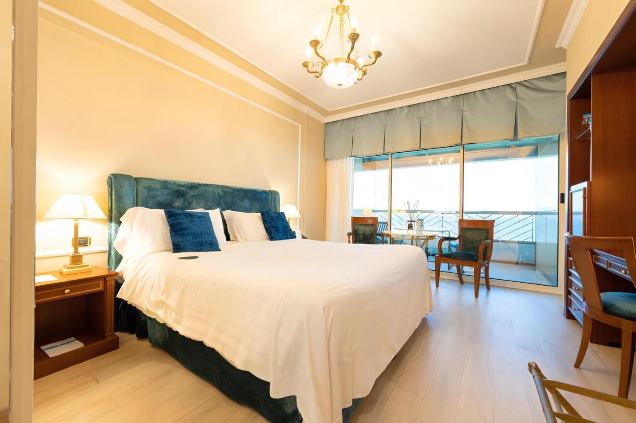 Grand Hotel Del Mare Resort & Spa บอร์ดิเกรา ภายนอก รูปภาพ