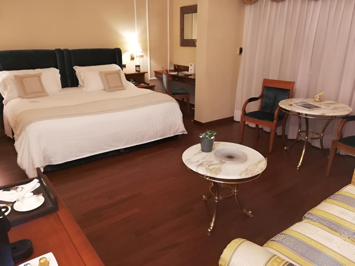 Grand Hotel Del Mare Resort & Spa บอร์ดิเกรา ภายนอก รูปภาพ